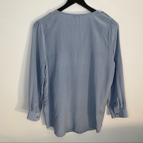 JOIE Blue and White V-Neck Blouse Small - Picture 6 of 6